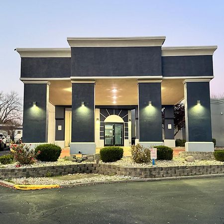 Quality Inn & Suites Цинциннати Экстерьер фото