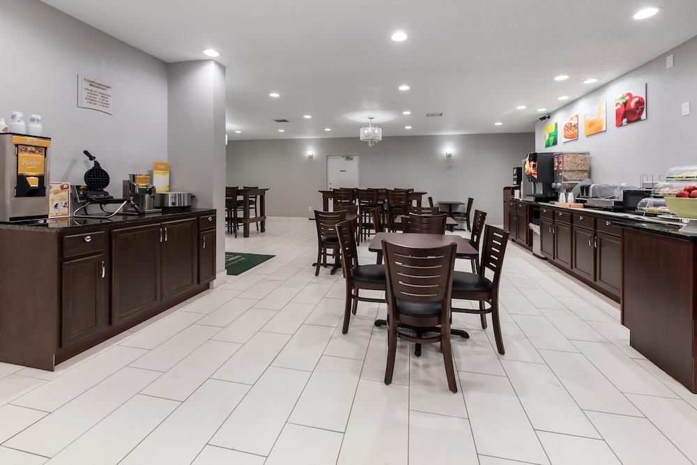 Quality Inn & Suites Цинциннати Экстерьер фото